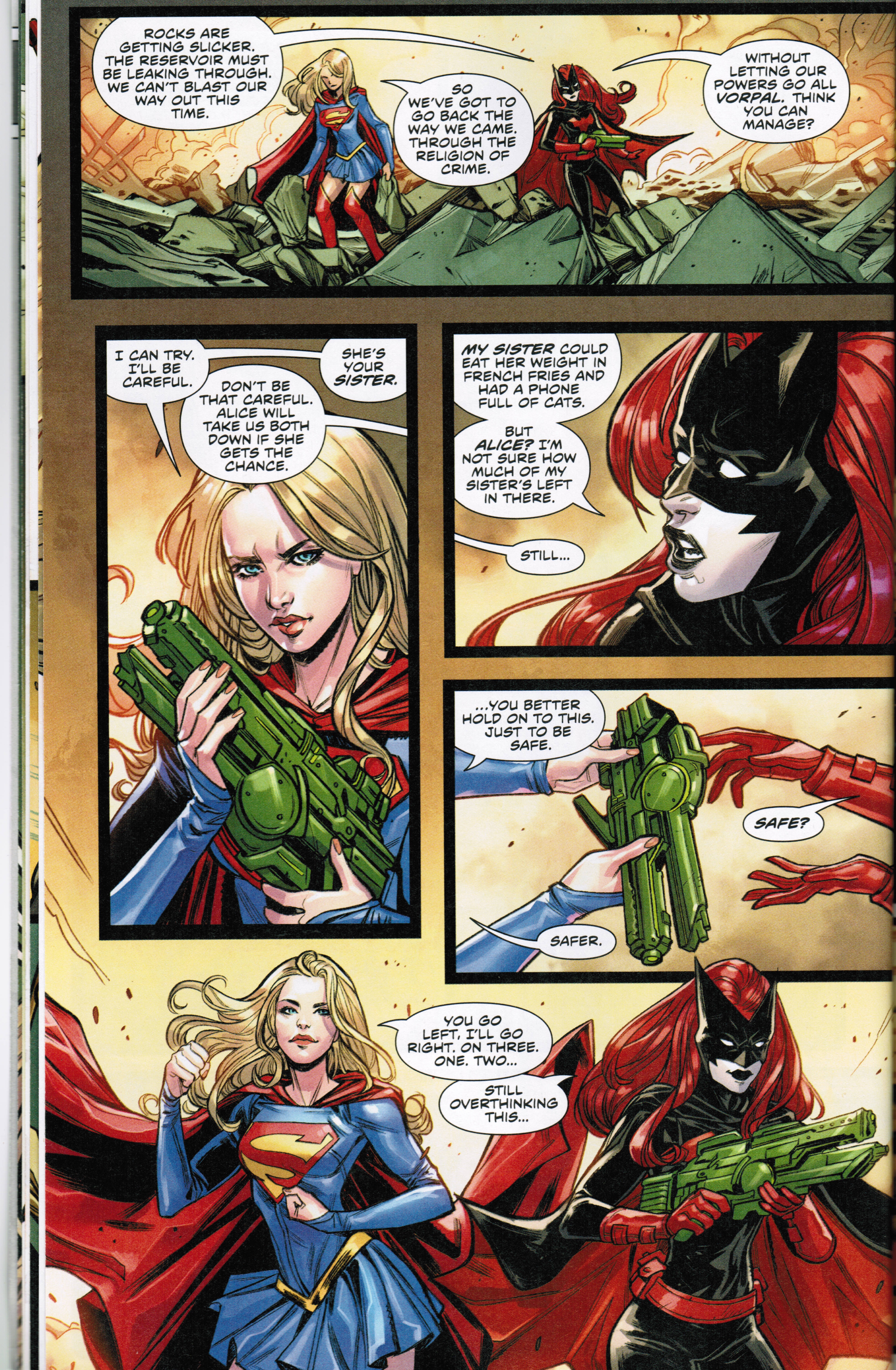 Batwoman/Supergirl: World's Finest Giant (2019) issue 1 - Page 15