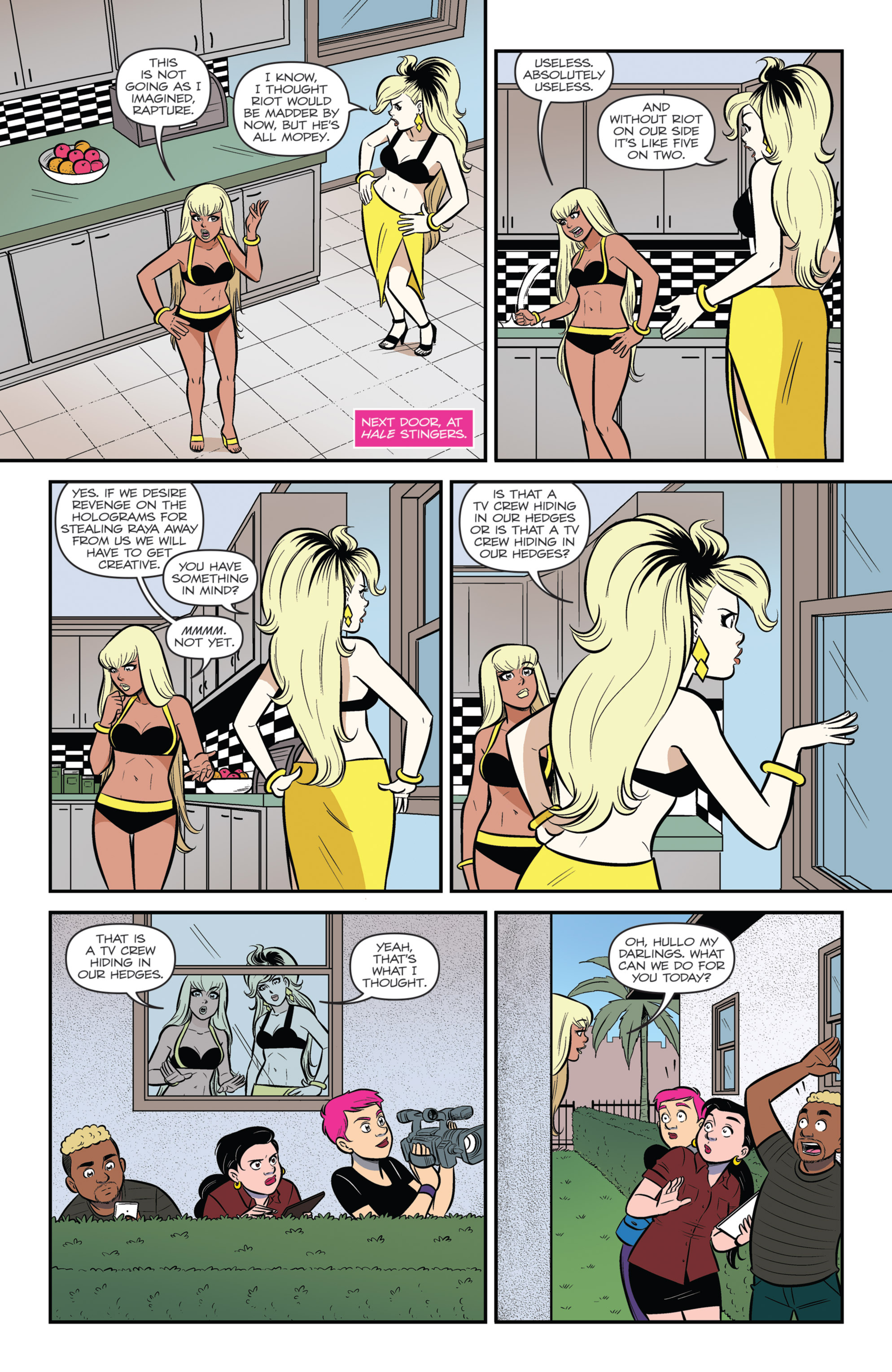 Jem and the Holograms (2015-) issue 24 - Page 17