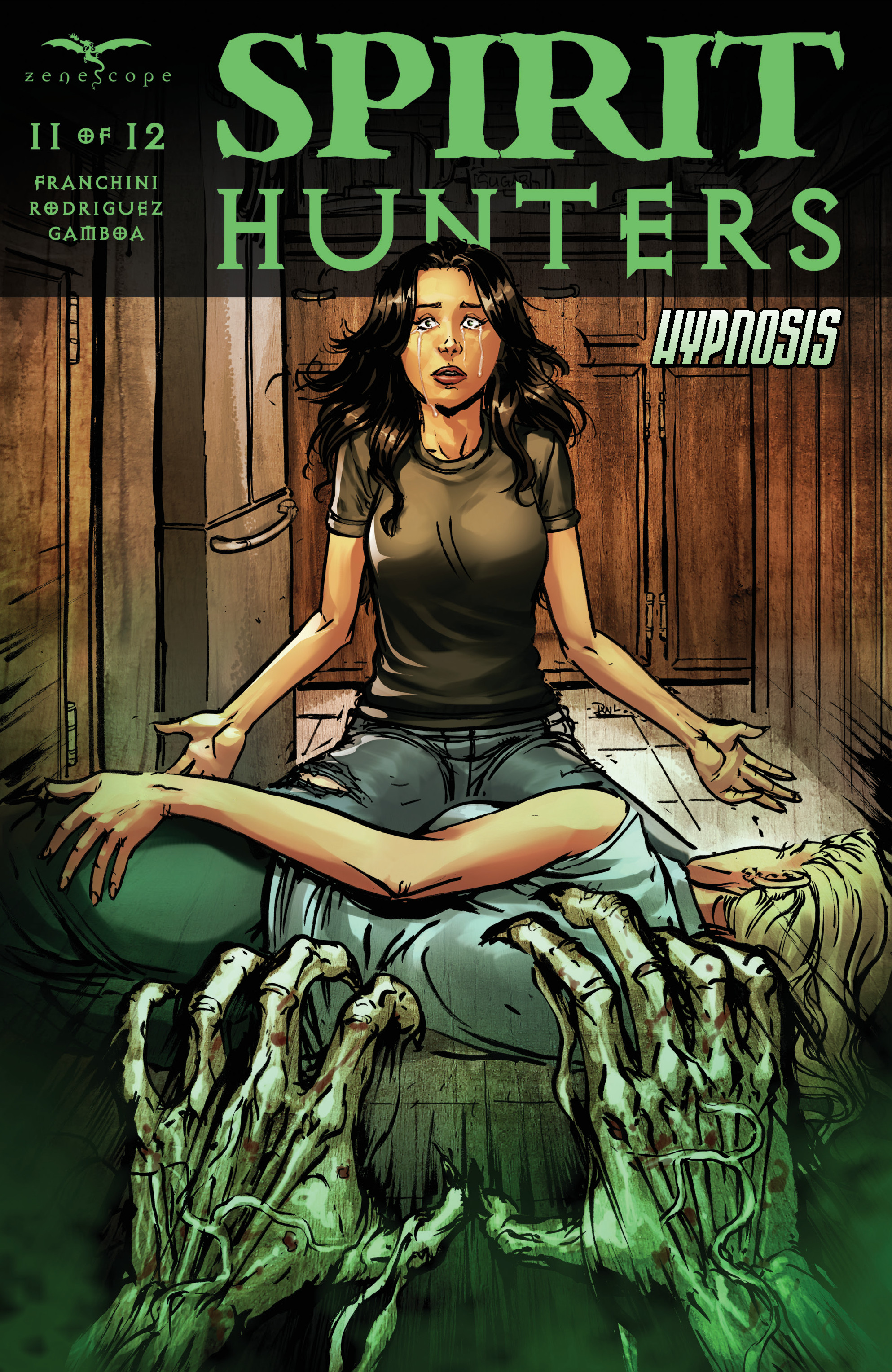 Spirit hunt. Спирит Хантер. Zenescope Spirit Hunter. Spirit Hunters book. Охотник на духов.