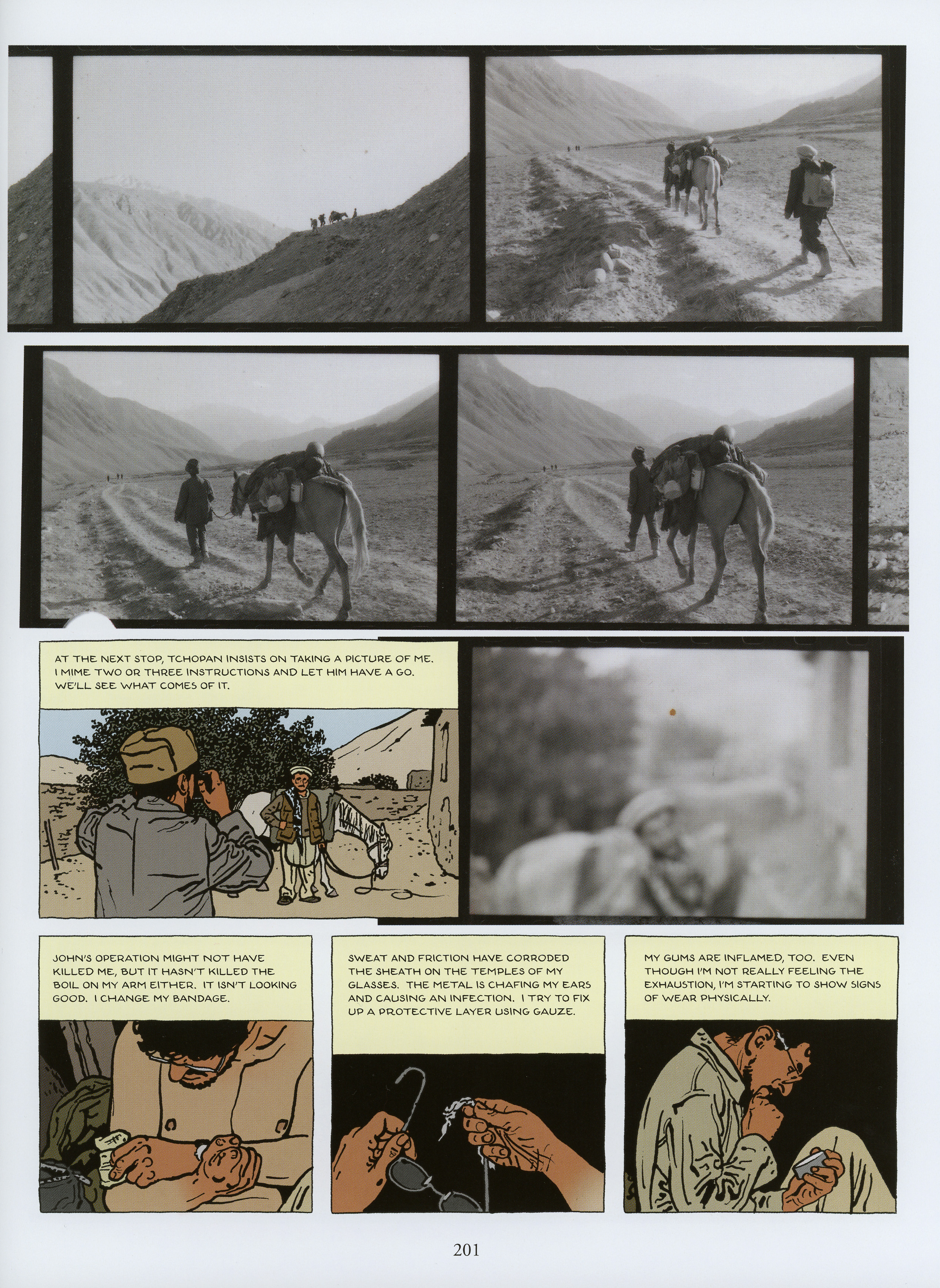 The Photographer: Into War-torn Afghanistan with Doctors Without Borders (2009) issue 1 - Page 217