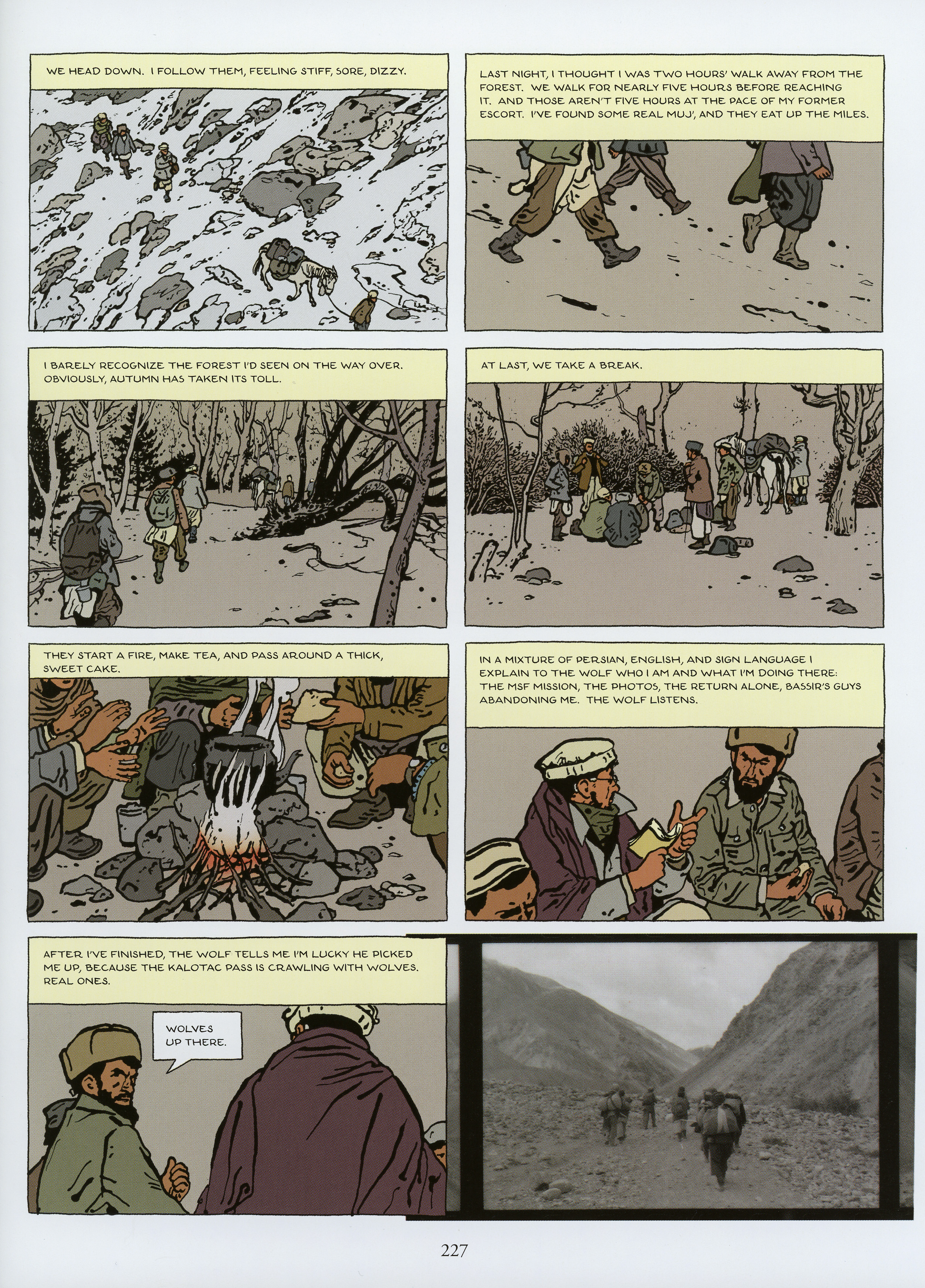 The Photographer: Into War-torn Afghanistan with Doctors Without Borders (2009) issue 1 - Page 242